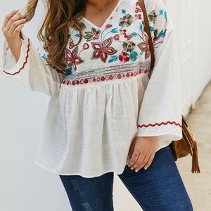 Floral Embroidered Blouse (plus size)